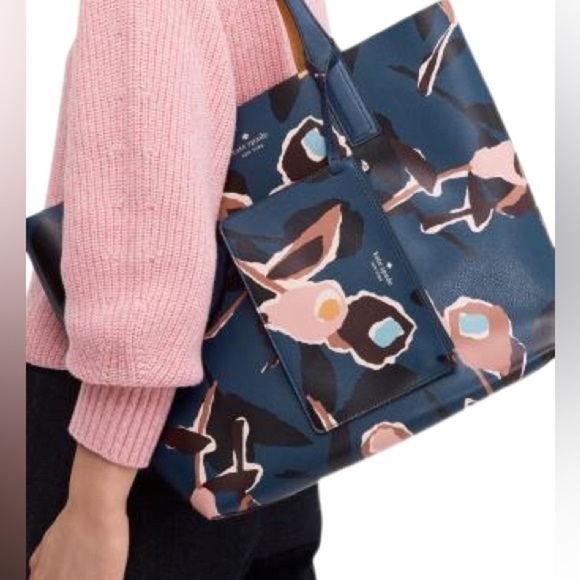 Kate Spade New York Arch Large Reversible Tote matching pieces! 4 pieces - Picture 2 of 14